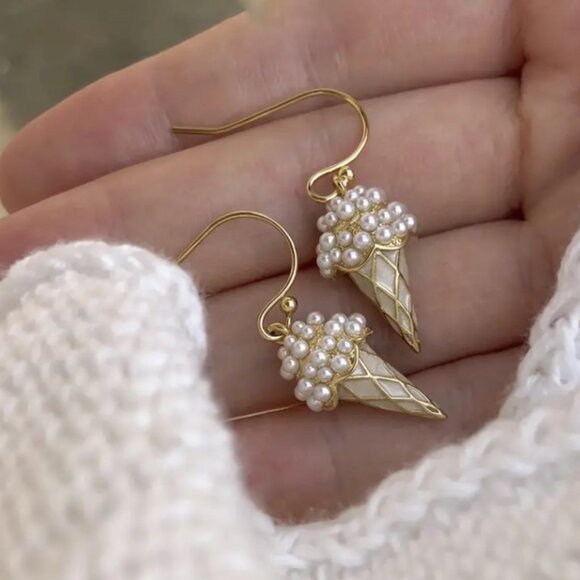 14k Gold Plated 925 Sterling Silver Faux Pearl Ice Cream Cone Drop Earrings - Picture 2 of 3